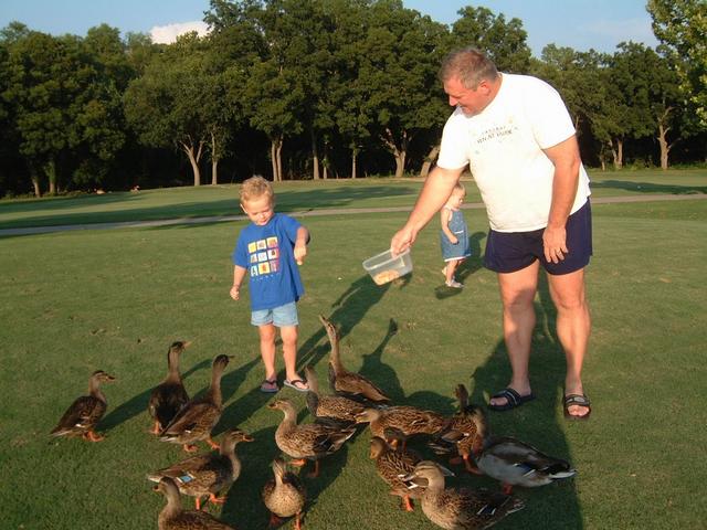 2003/08(Aug)/3(babysitting)/640x480_2003-08-18 19-00-29.JPG